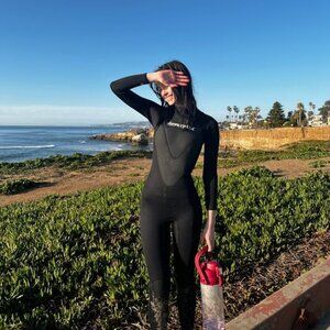 Hyperflex Wetsuit Women’s Access Back Zip Fullsuit 3/2MM Size 8 NWT